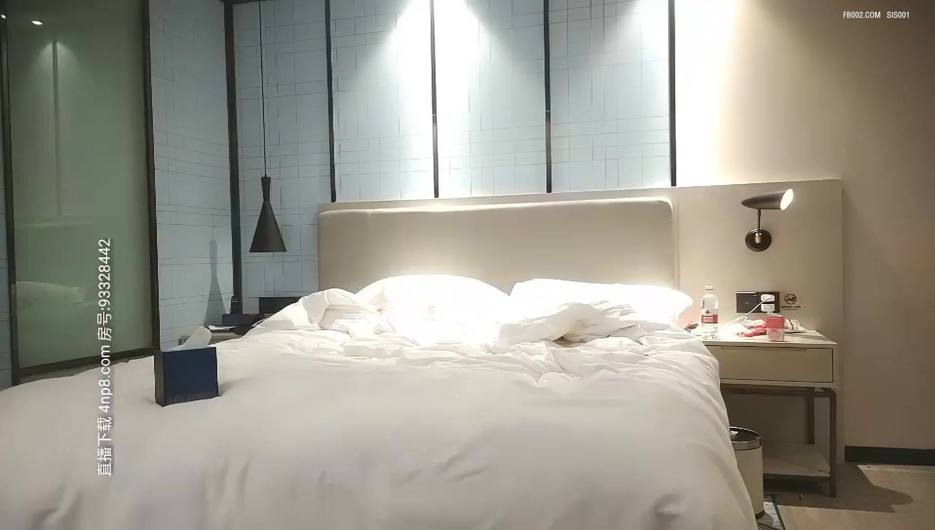 【鴨哥偵探】今晚約了兩個少婦一起玩雙飛，雙女舔弄口交上位騎坐操完一個換另一個